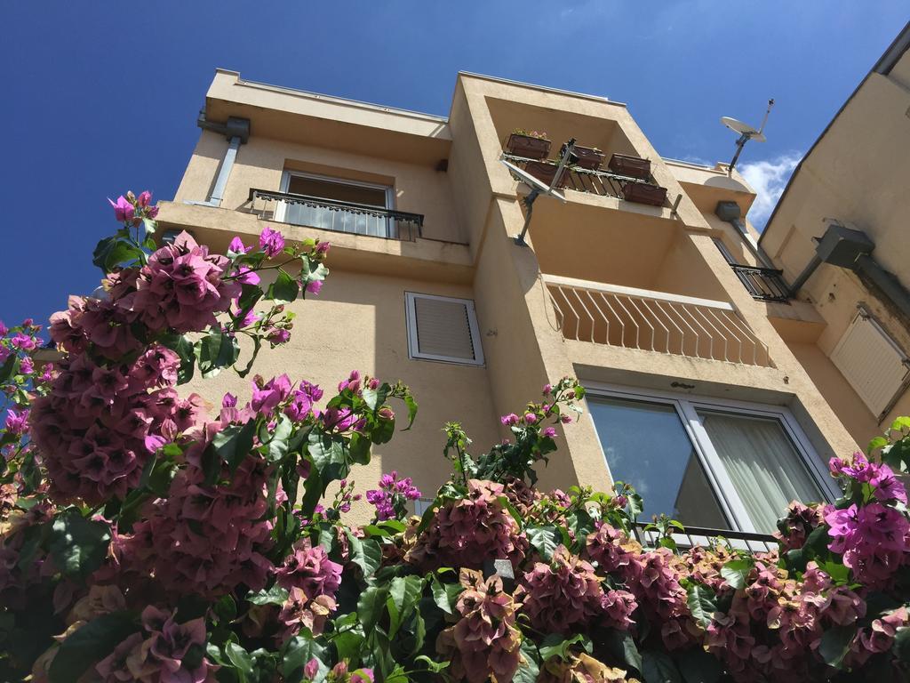 Regent Apartment Petrovac Szoba fotó