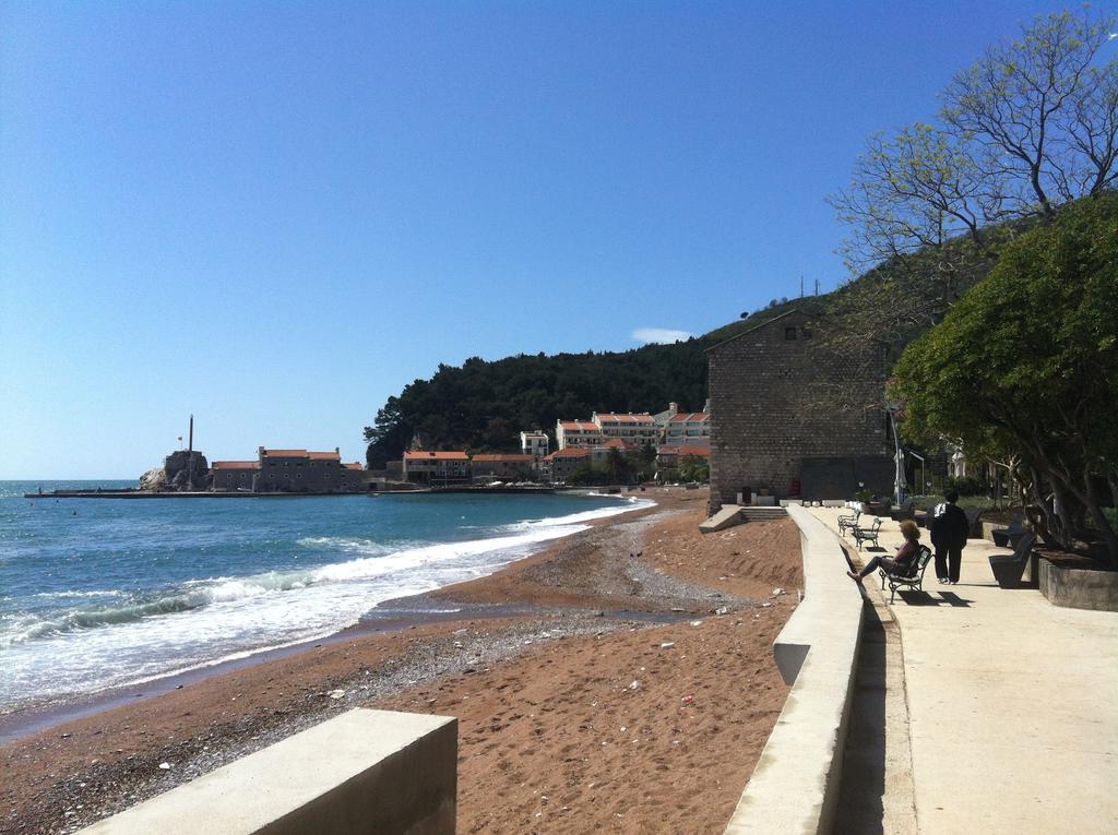 Regent Apartment Petrovac Szoba fotó